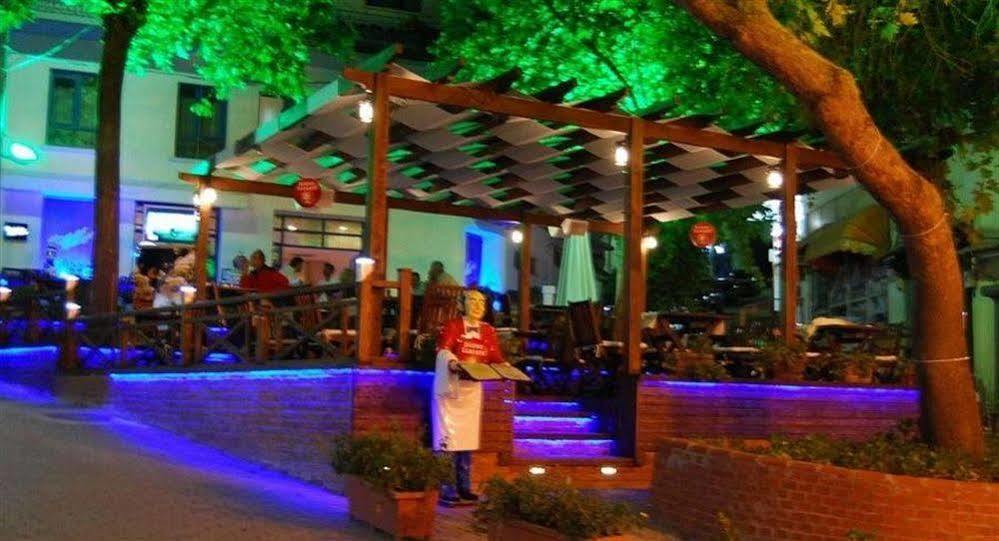 Akdeniz Apart Hotel Kuşadası Exterior photo